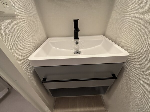 セレニテ新大阪プリエの物件内観写真